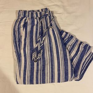 Vineyard vines flowey pants